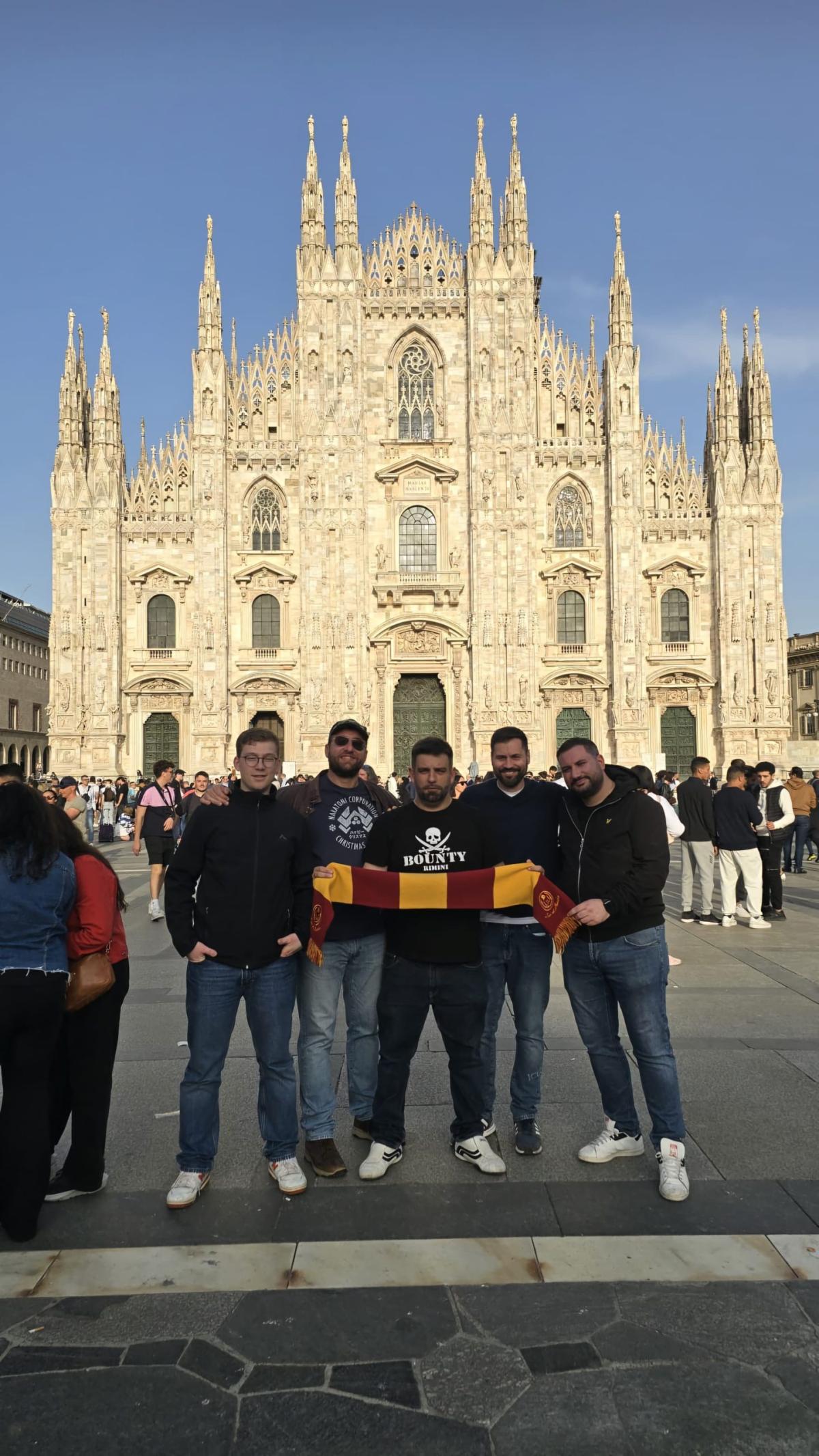 AS-Roma-Club-London-Lupi-di-Londra-Milan-Roma-UEL-11-04-2024-04