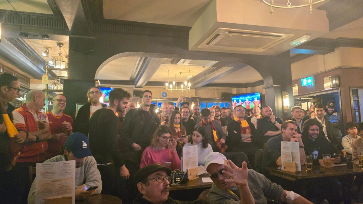 AS-Roma-Club-London-Lupi-di-Londra-Roma-Milan-UEL-18-04-2024-03